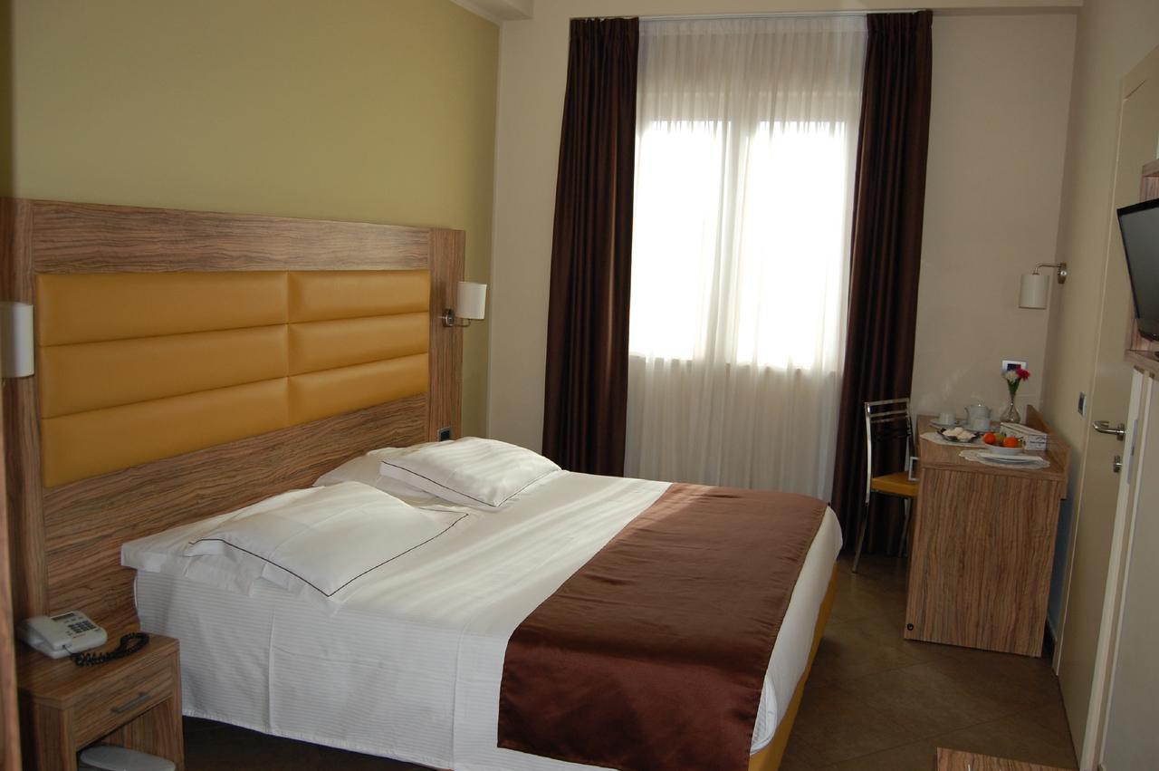 Giga Hotel Villa Santa Lucia Екстер'єр фото