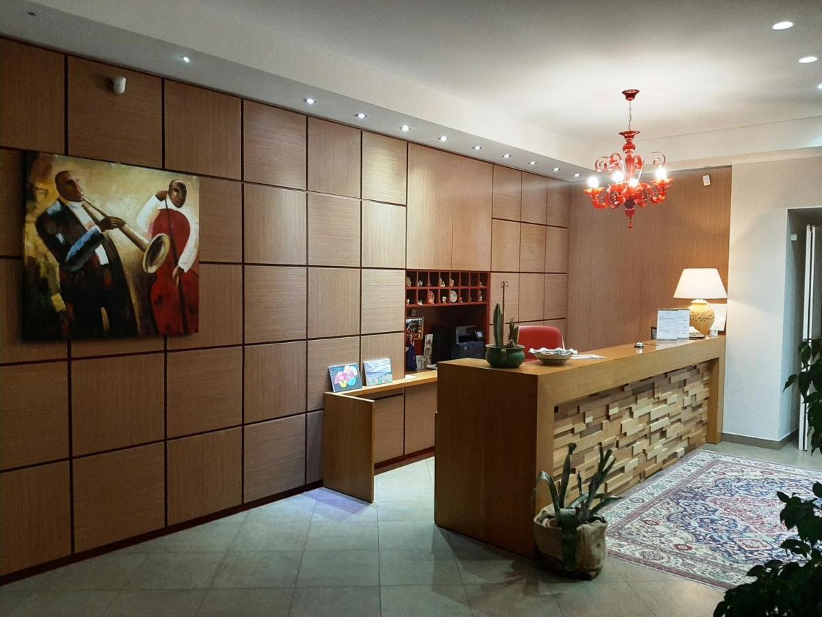 Giga Hotel Villa Santa Lucia Екстер'єр фото